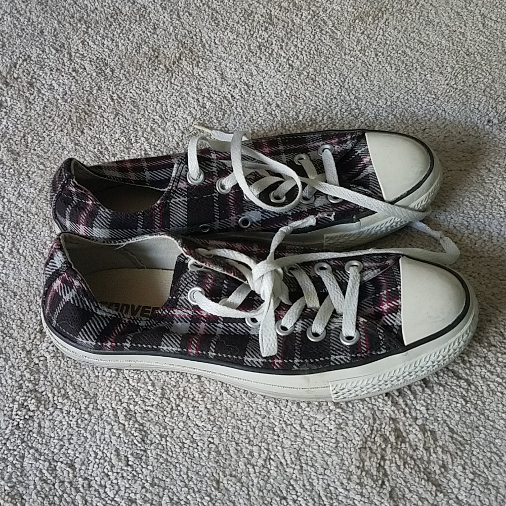Shoes - Picture 3 of 3